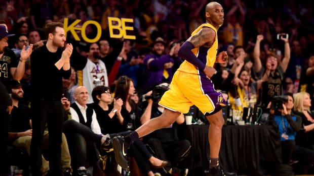 kobe-bryant-final-game-floor-auction.jpg